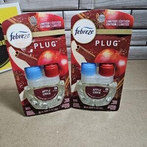 Febreze Plug Apple Cider Scented Oil Refills Lot Of 2 Refils